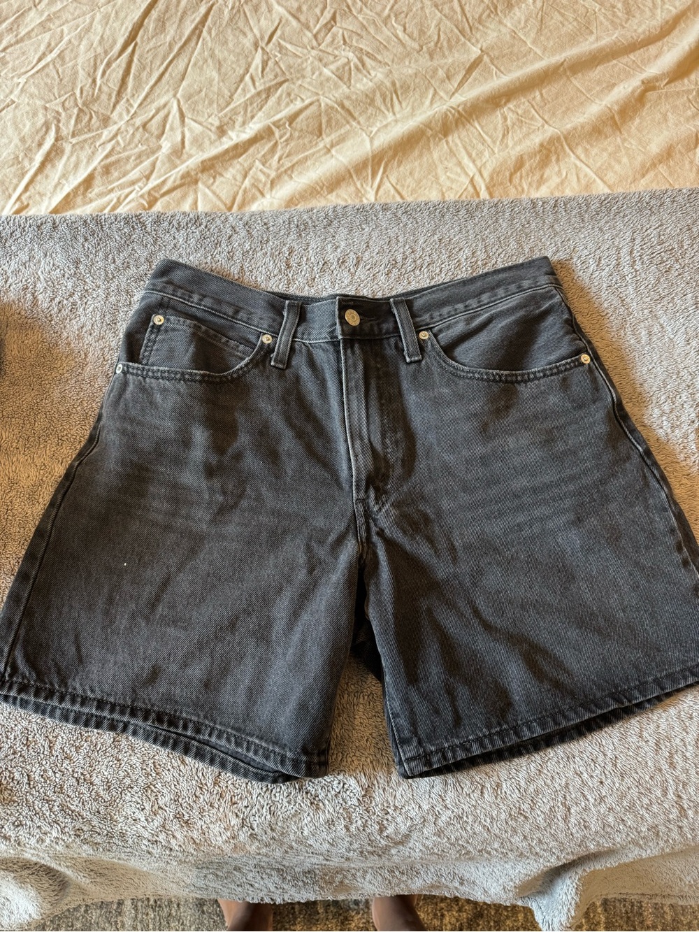 Levis Black Denim Baggy Shorts